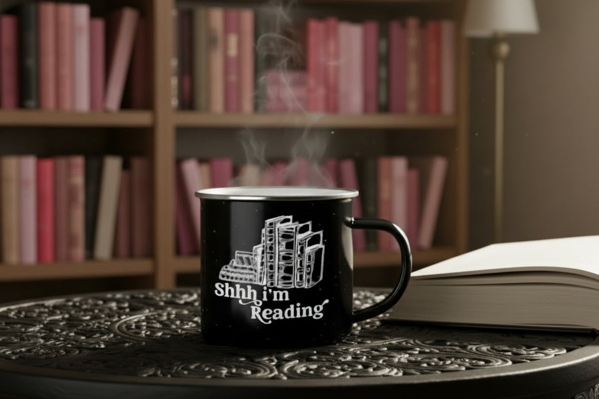 Dark Romance Cafe Book Box: books, drinks & merch